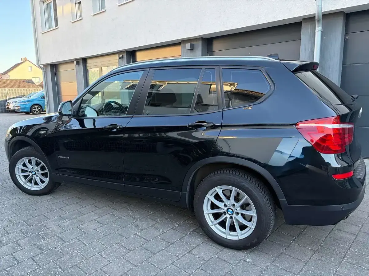 Używany BMW X3 Advantage 190 KM (139 kW) 2017 Czarny SUV
