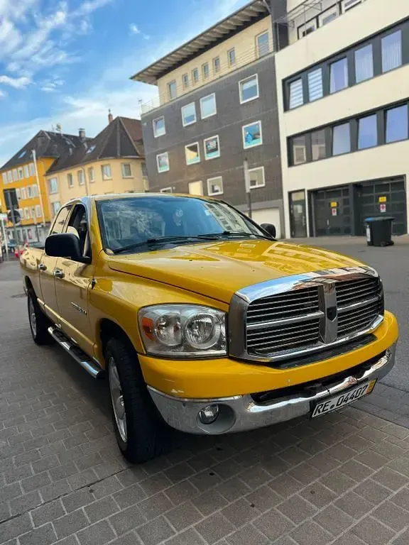 Gebraucht Dodge Ram 336 PS (247 kW) 2007 Gelb Pickup