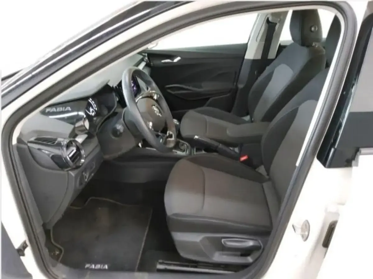 Gebraucht Skoda Fabia Selection 80 PS (58 kW) 2023 Kleinwagen