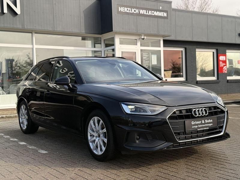 Gebraucht Audi A4 Advanced 150 PS (110 kW) 2022 Schwarz Kombi