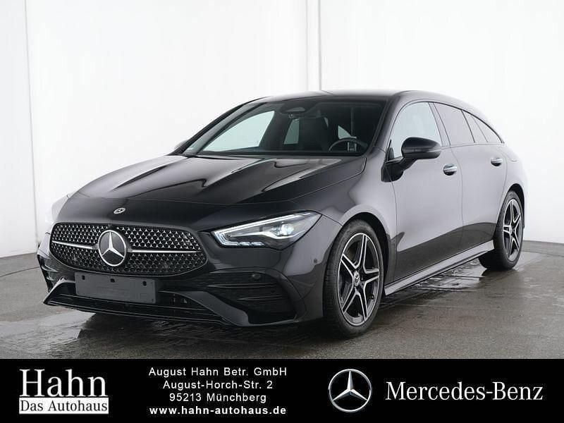 Lack kosmosschwarz Gebraucht 2024 Mercedes CLA200 Shooting Brake AMG Kombi | 34.950 € - Bild 1/4