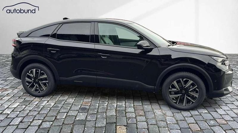 Neu Citroën C4 131 PS (96 kW) 2025 Schwarz SUV