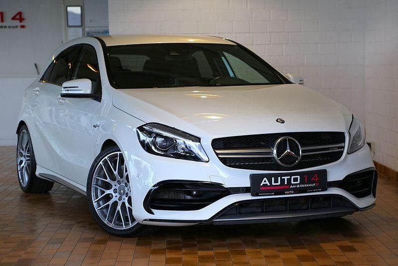 Gebraucht Mercedes A45 AMG AMG 381 PS (280 kW) 2016 Calcitweiss/zirrusweiss Kleinwagen