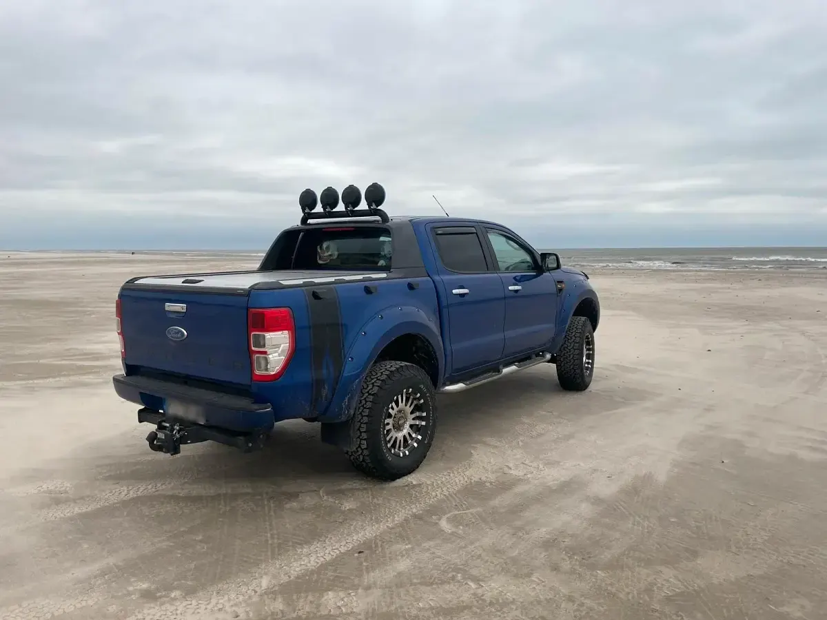 Gebraucht Ford Ranger XLT 150 PS (110 kW) 2014 Blau Pickup