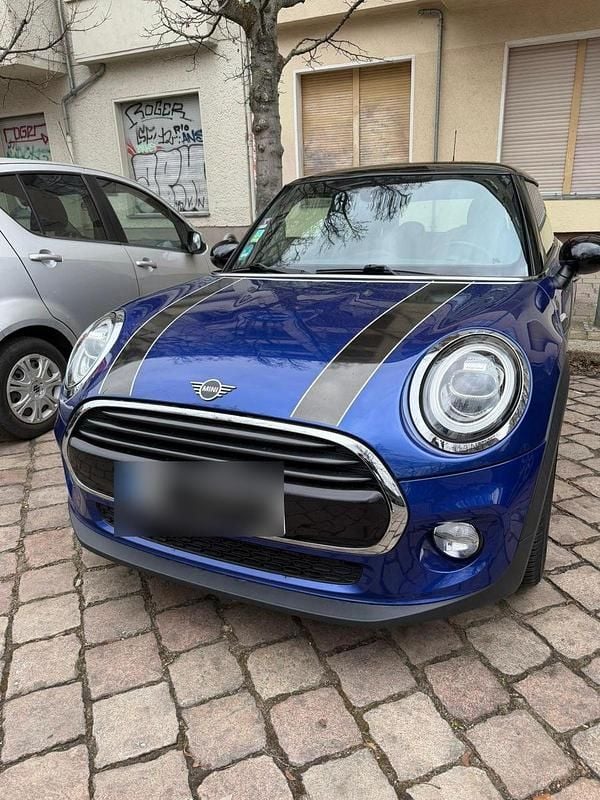 Gebraucht Mini Cooper Sport 136 PS (100 kW) 2018 Schwarz Kleinwagen