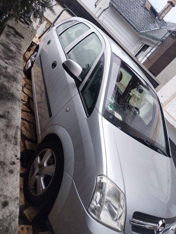 Grau Gebraucht 2004 Opel Meriva Cosmo Van / Kleinbus | 990 € (Guter Preis) - Bild 1/4