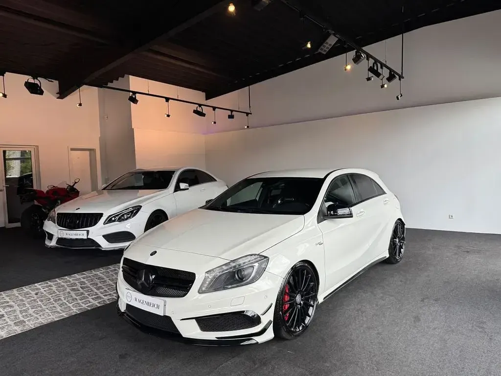 Gebraucht Mercedes A45 AMG Night 360 PS (264 kW) 2014 Weiß Kleinwagen