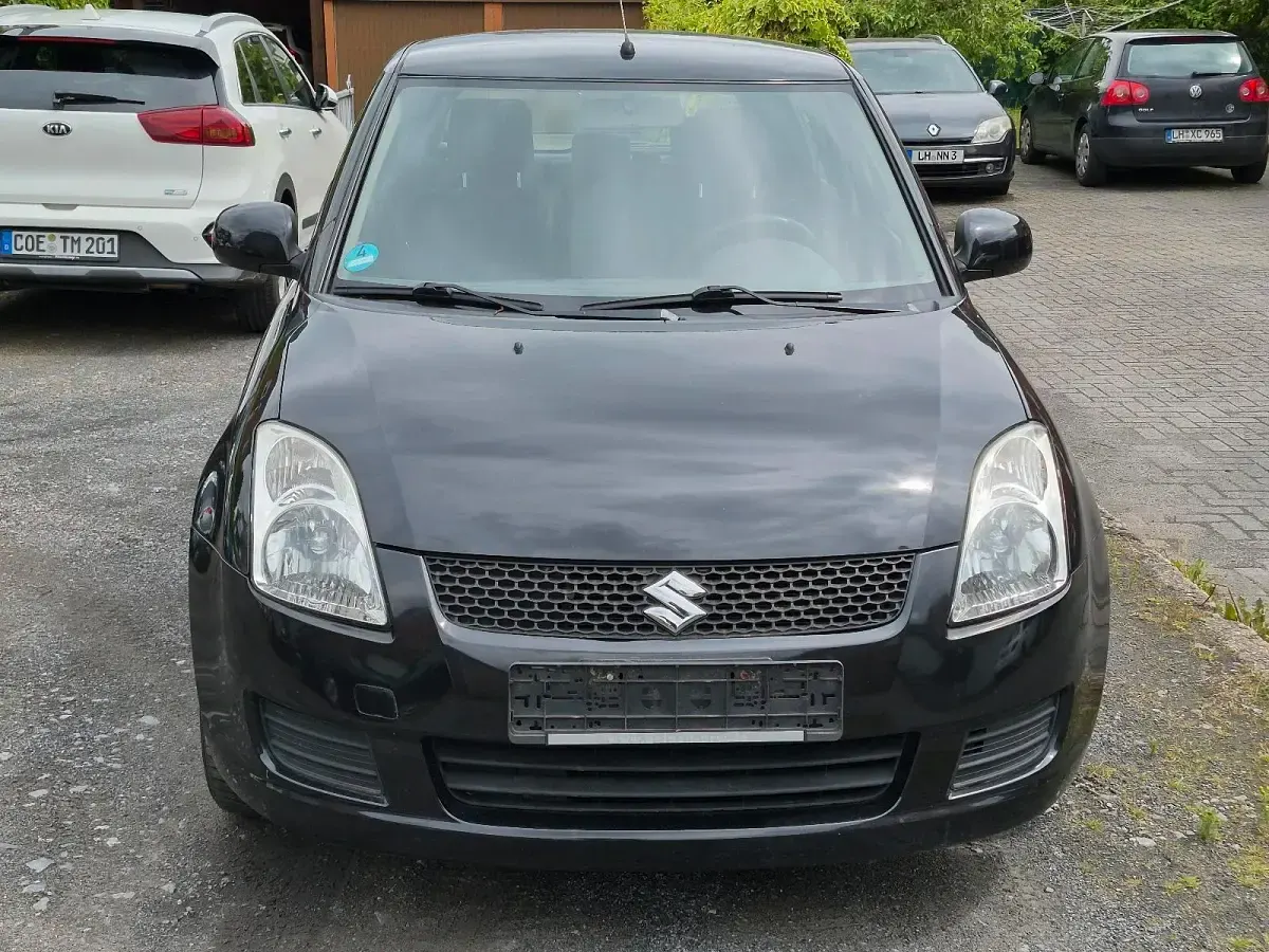 Gebraucht Suzuki Swift 92 PS (67 kW) 2008 Schwarz Kleinwagen
