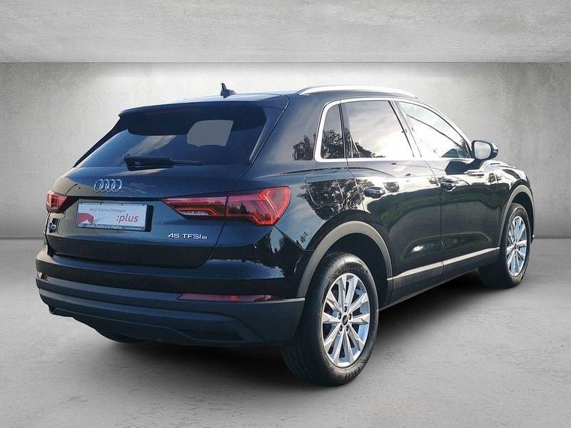 Gebraucht Audi Q3 Ambiente 245 PS (180 kW) 2022 Schwarz SUV