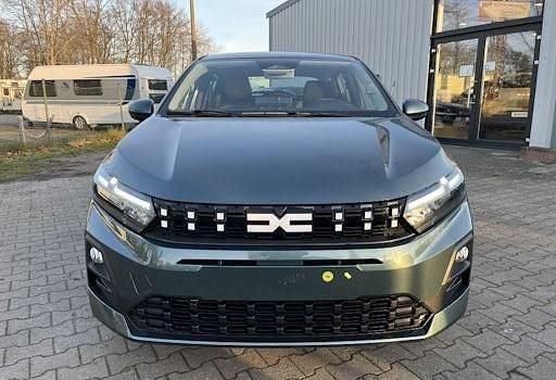 Neu Dacia Sandero Expression 122 PS (89 kW) 2026 Grün Limousine