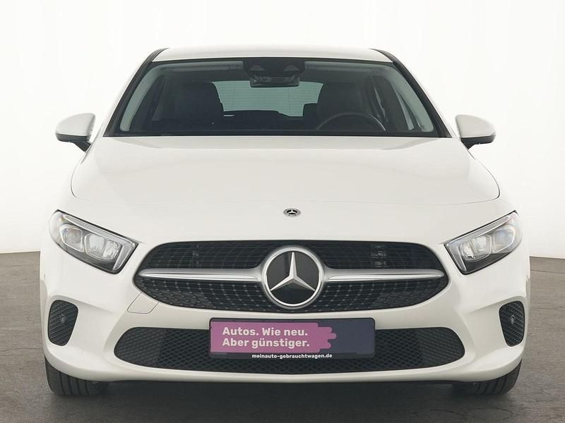 Gebraucht Mercedes A220 Progressive 190 PS (139 kW) 2022 Polarweiss Limousine