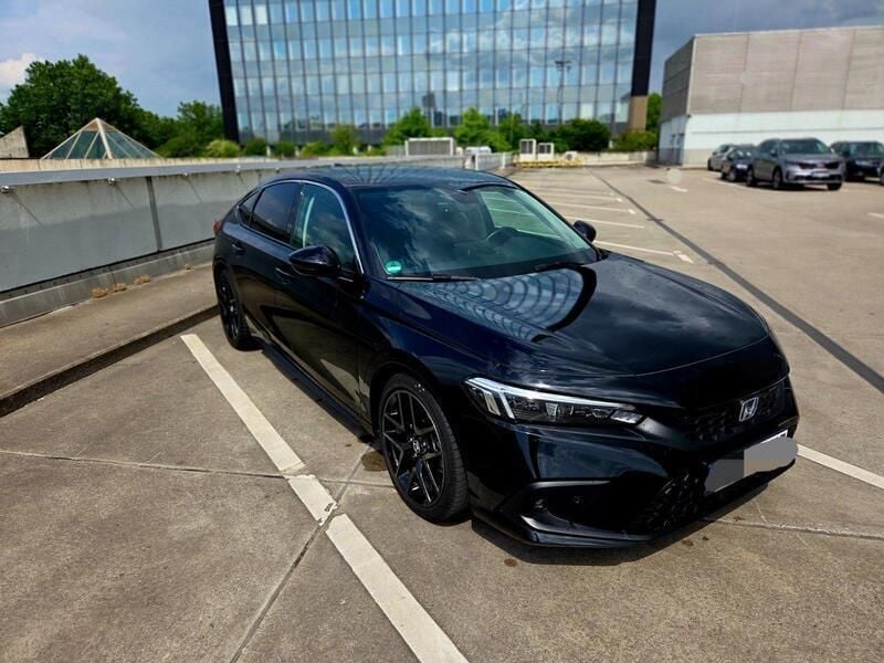 Schwarz Gebraucht 2023 Honda Civic Advance Limousine | 30.800 € (Guter Preis) - Bild 1/4