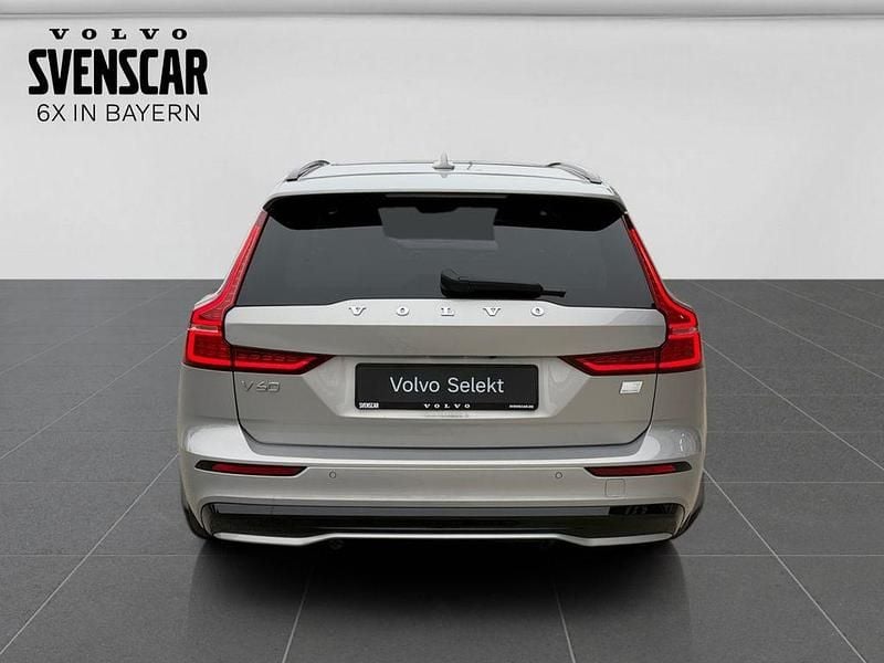 Gebraucht Volvo V60 Ultimate 455 PS (334 kW) 2022 735) (silber Kombi