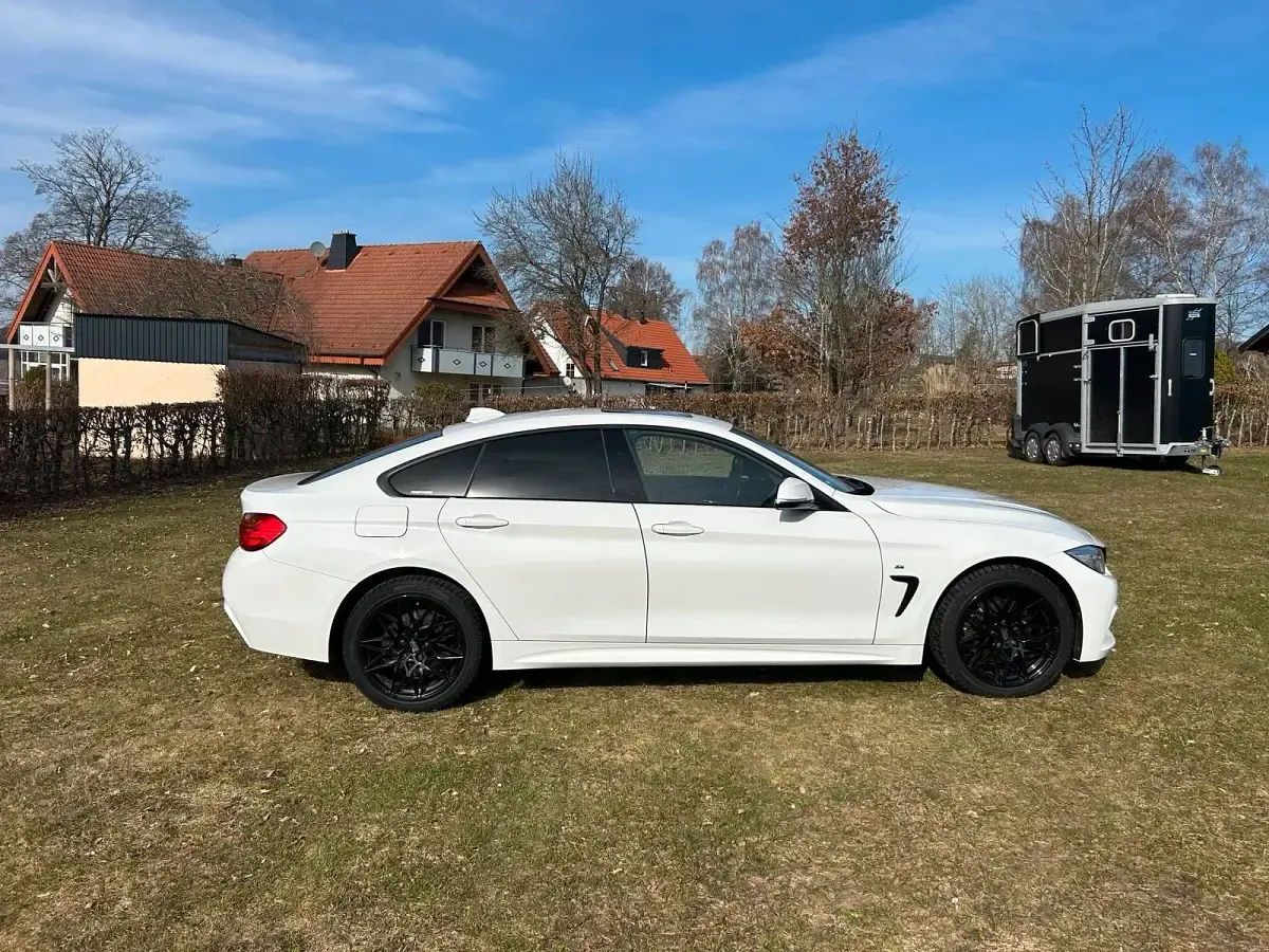Gebraucht BMW 430 M Sport 258 PS (189 kW) 2017 Weiß Coupé