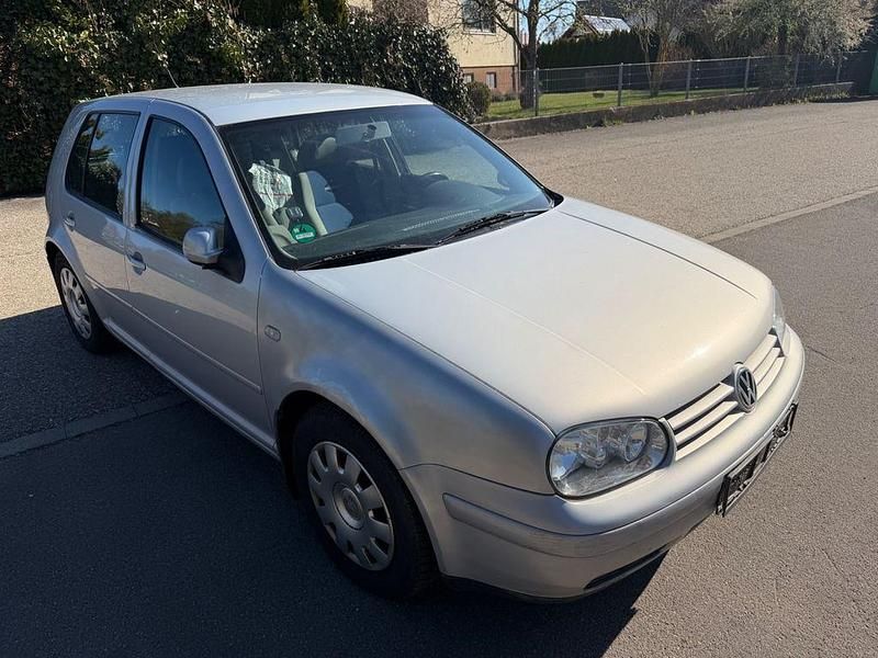 Brugt VW Golf III 110 HK (80 kW) 1999 Sølv Sedan