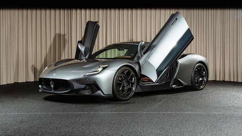 Gebraucht Maserati MC20 630 PS (463 kW) 2022 Grau