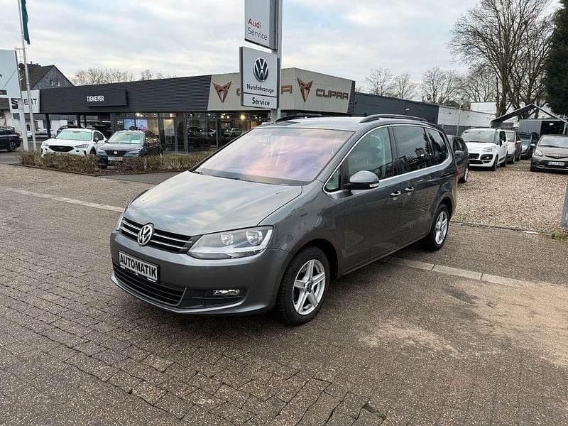 Grau Gebraucht 2013 VW Sharan Van / Kleinbus | 8.500 € (Superpreis) - Bild 1/4