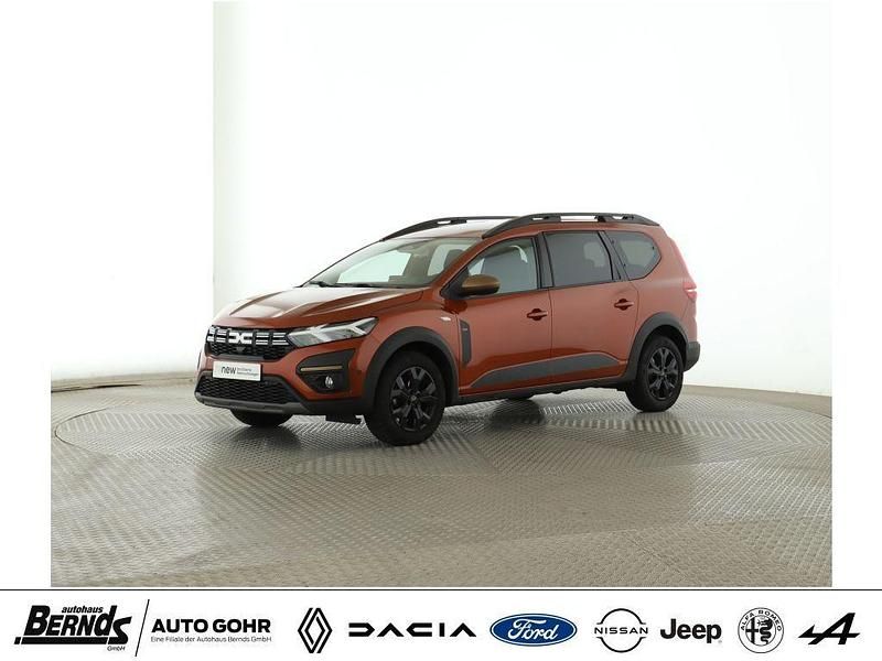 Braun Gebraucht 2025 Dacia Jogger Extreme Van / Kleinbus | 20.880 € (Fairer Preis) - Bild 1/4