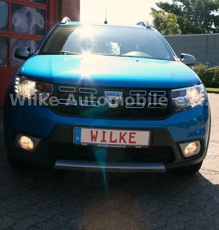 Używany Dacia Logan MCV Stepway 90 KM (66 kW) 2018 Niebieski Kombi