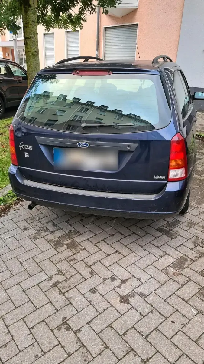 Gebraucht Ford Focus 101 PS (74 kW) 1999 Blau Kombi