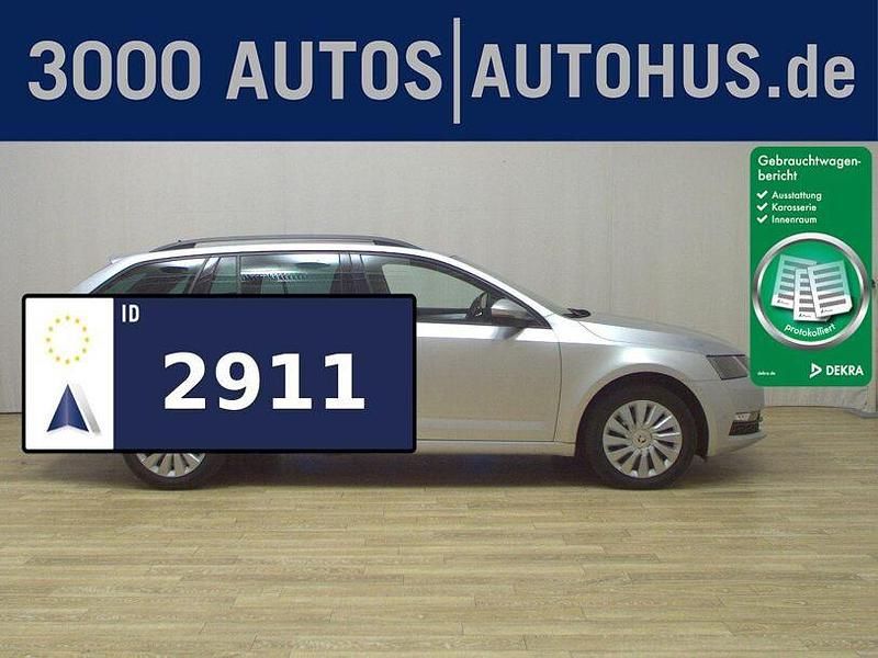 Silber Gebraucht 2020 Skoda Octavia Ambition Kombi | 10.950 € (Superpreis) - Bild 1/4