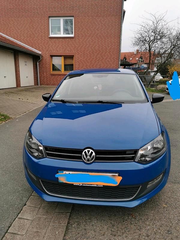 Blau Gebraucht 2012 VW Polo Match Kleinwagen | 5.000 € (Guter Preis) - Bild 1/4