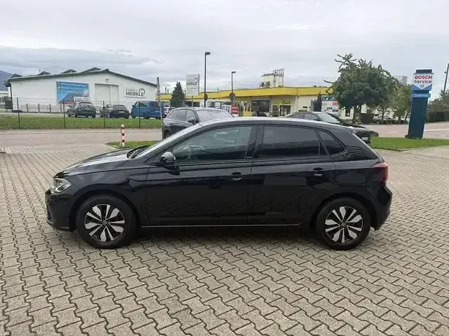 Używany VW Polo Move 95 KM (69 kW) 2023 Czarny Hatchback