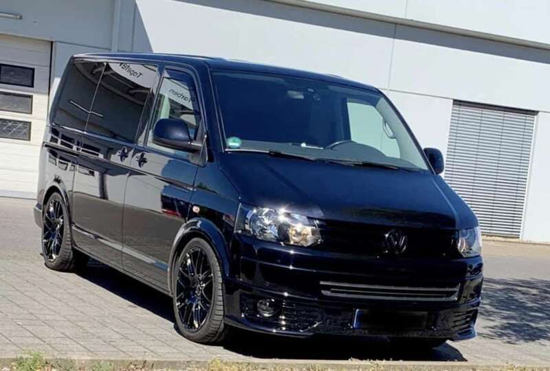 Schwarz Gebraucht 2014 VW T5 Startline Van | 29.000 € - Bild 1/4