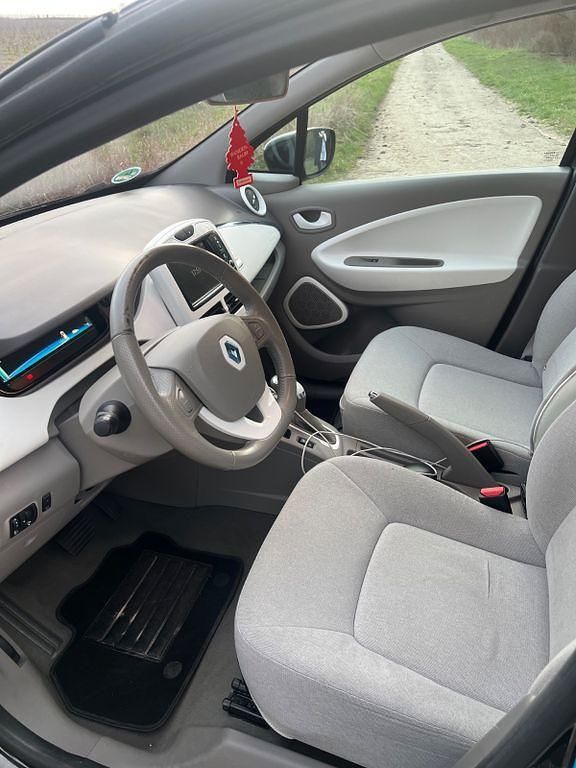 Gebraucht Renault Zoe 64 kW (88 PS) 2013 Schwarz Kleinwagen