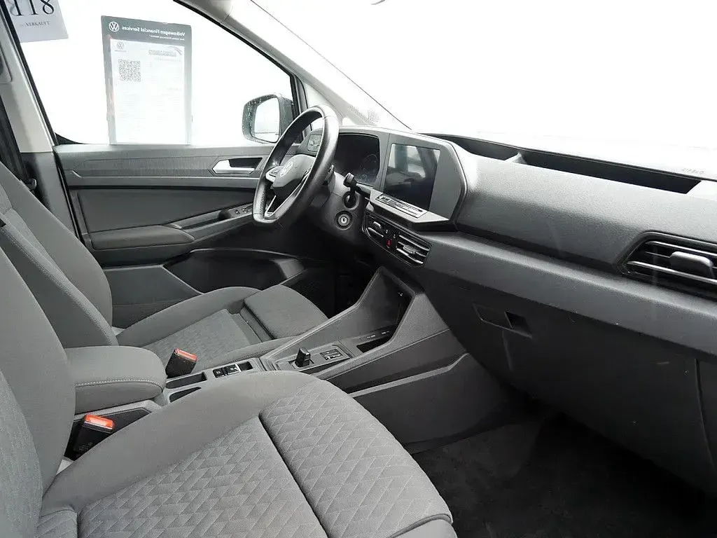 Gebraucht VW Caddy Maxi Life 122 PS (89 kW) 2021 Reflexsilber Van / Kleinbus