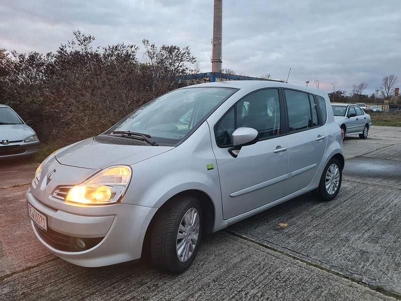 Gebraucht Renault Grand Modus 101 PS (74 kW) 2011 Grau Van / Kleinbus