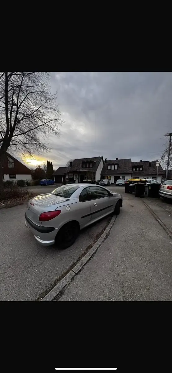 Gebraucht Peugeot 206 136 PS (100 kW) 2003 Grau Cabrio