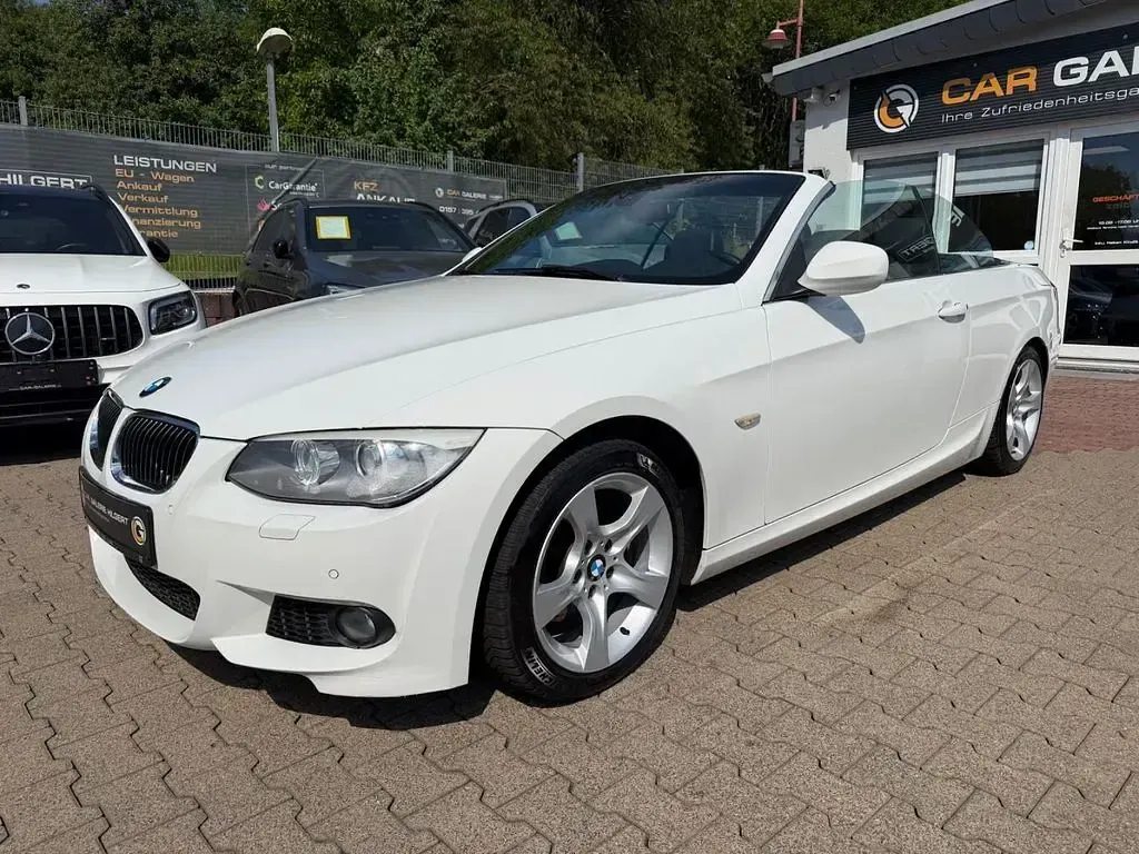 Gebraucht BMW 320 Cabriolet M Sport 184 PS (135 kW) 2013 Weiß Cabrio