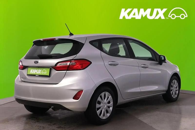 Gebraucht Ford Fiesta 75 PS (55 kW) 2022 Silbermetallic Limousine