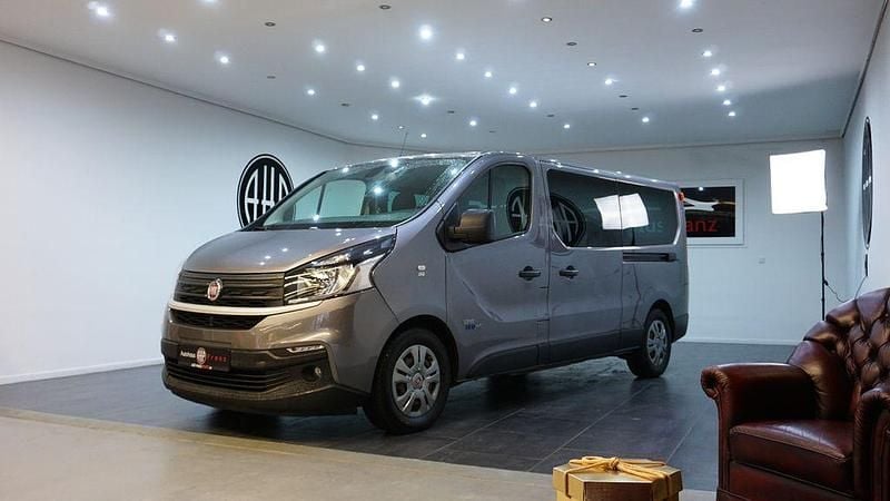Gebraucht Fiat Talento Basis 125 PS (91 kW) 2018 Grau Van / Kleinbus
