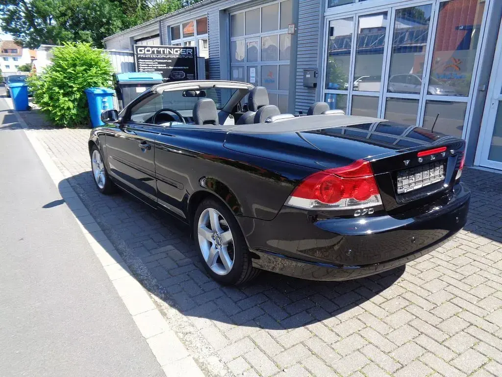 Gebraucht Volvo C70 Momentum 140 PS (102 kW) 2009 Schwarz Cabrio