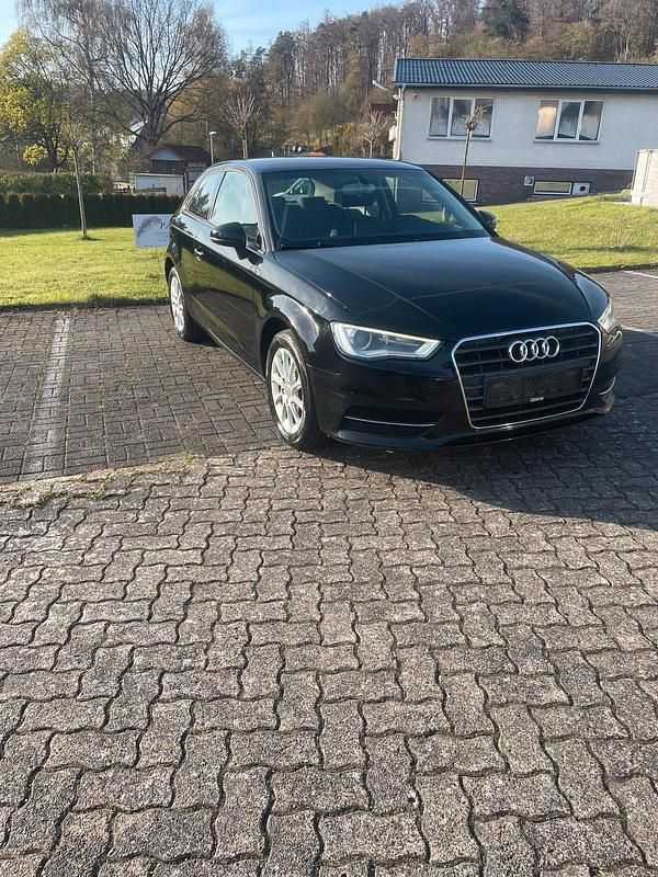 Gebraucht Audi A3 105 PS (77 kW) 2013 Schwarz Kombi