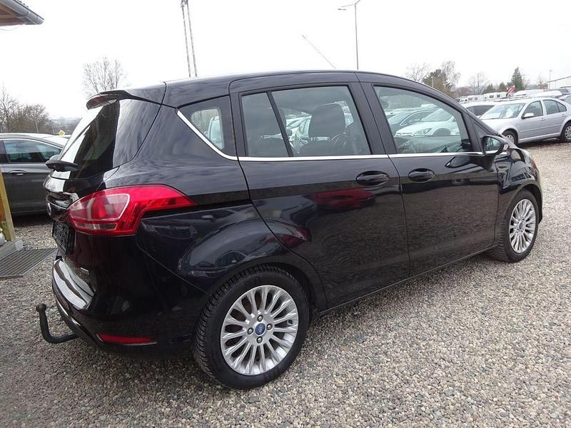 Occasion Ford B-MAX Titanium 101 ch (74 kW) 2015 Noir Monospace