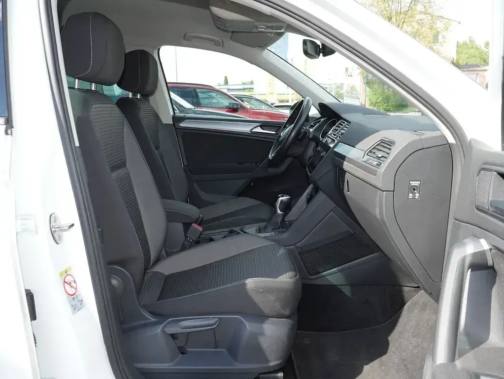 Gebraucht VW Tiguan Active 150 PS (110 kW) 2022 Weiß SUV