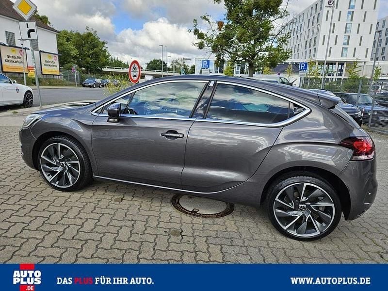 Gebraucht Citroën DS4 181 PS (133 kW) 2017 Grau Kleinwagen