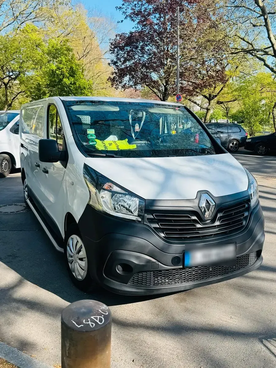 Occasion Renault Trafic 90 ch (66 kW) 2016 Blanc Monospace