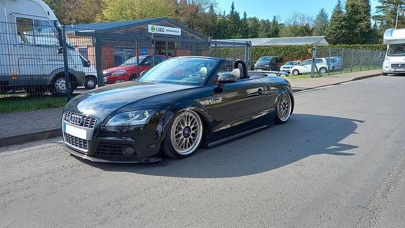 Schwarz Gebraucht 2008 Audi TTS Performance Coupé | 22.999 € (Teuer) - Bild 1/4