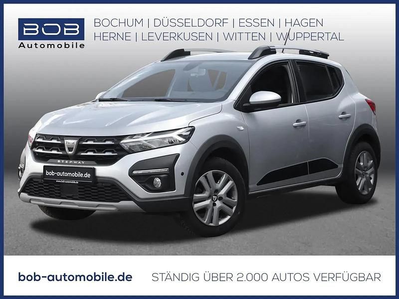Gebraucht Dacia Sandero Stepway 91 PS (66 kW) 2022 Highlandgrau metall Kleinwagen