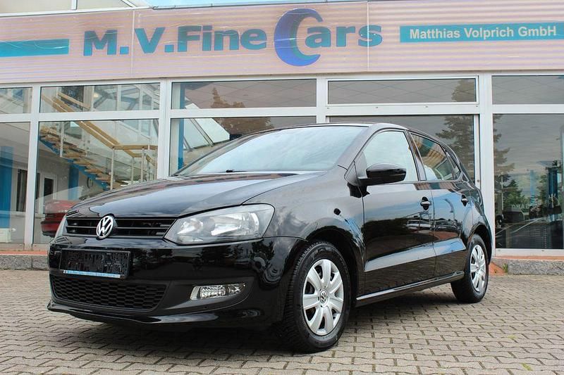 Schwarz Gebraucht 2012 VW Polo Trendline Limousine | 6.800 € (Fairer Preis) - Bild 1/4