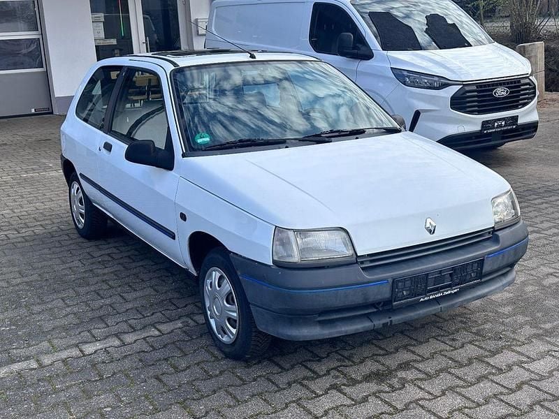 Gebraucht Renault Clio 54 PS (39 kW) 1992 Weiß Kleinwagen