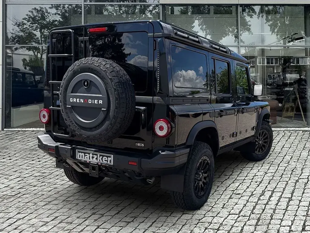 Neu Ineos Grenadier 286 PS (210 kW) 2026 Schwarz Kombi