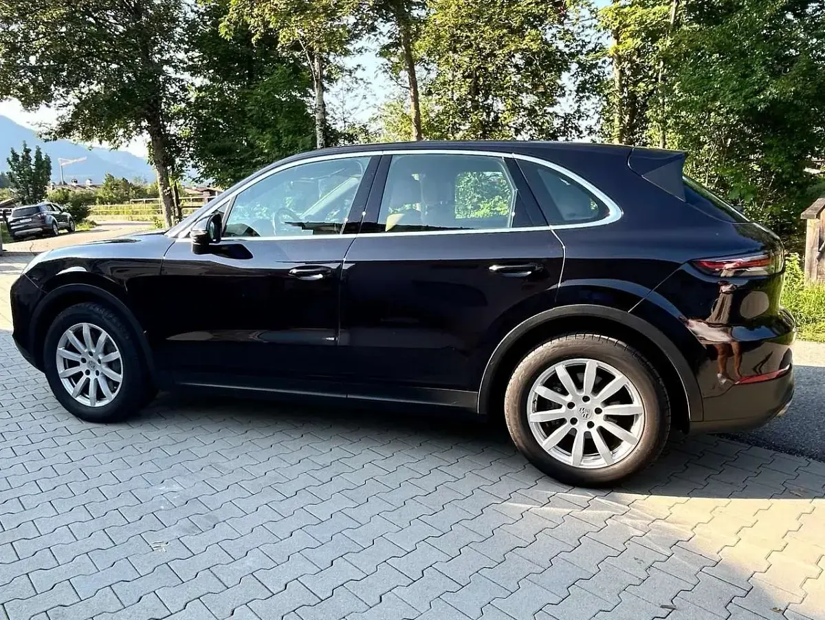Gebraucht Porsche Cayenne S Sport 441 PS (324 kW) 2017 Schwarz SUV