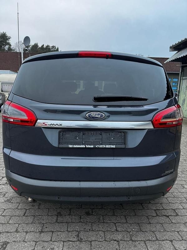 Gebraucht Ford S-MAX S 163 PS (119 kW) 2014 Van / Kleinbus
