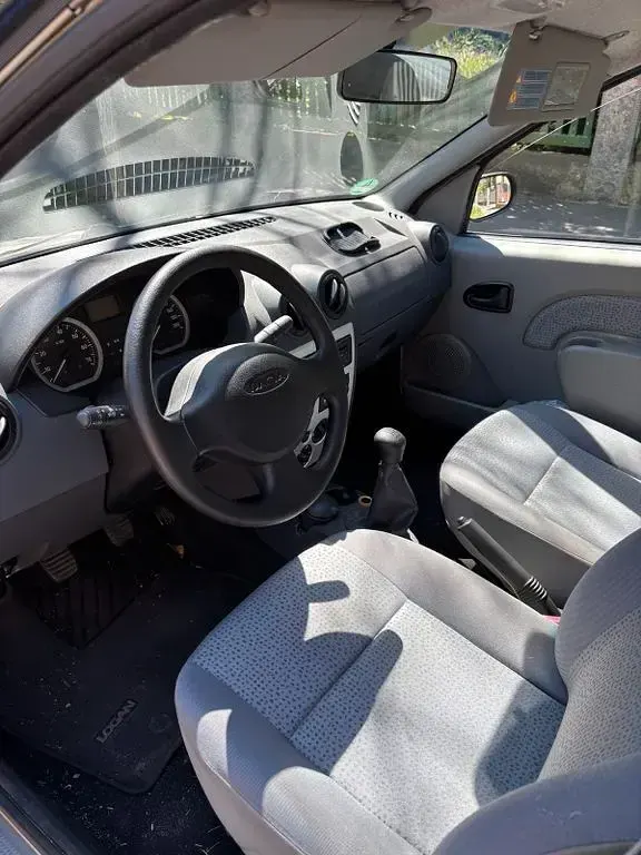 Gebraucht Dacia Logan Lauréate 87 PS (63 kW) 2006 Silber Limousine
