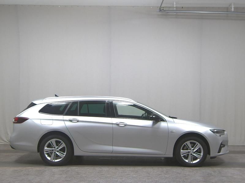 Argon silber/ice silver m2 Gebraucht 2023 Opel Insignia Business Kombi | 13.780 € - Bild 1/4